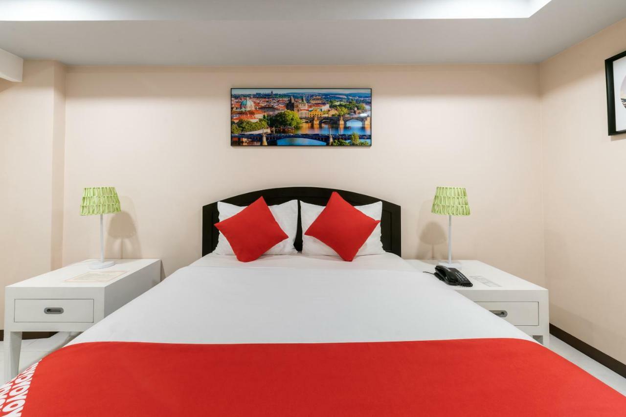 Oyo 171 Amore Hotel Muntinlupa City Εξωτερικό φωτογραφία